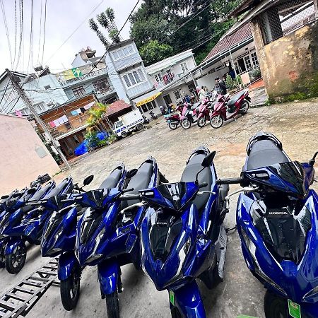 Hong Phuc Hotel Далат Екстер'єр фото