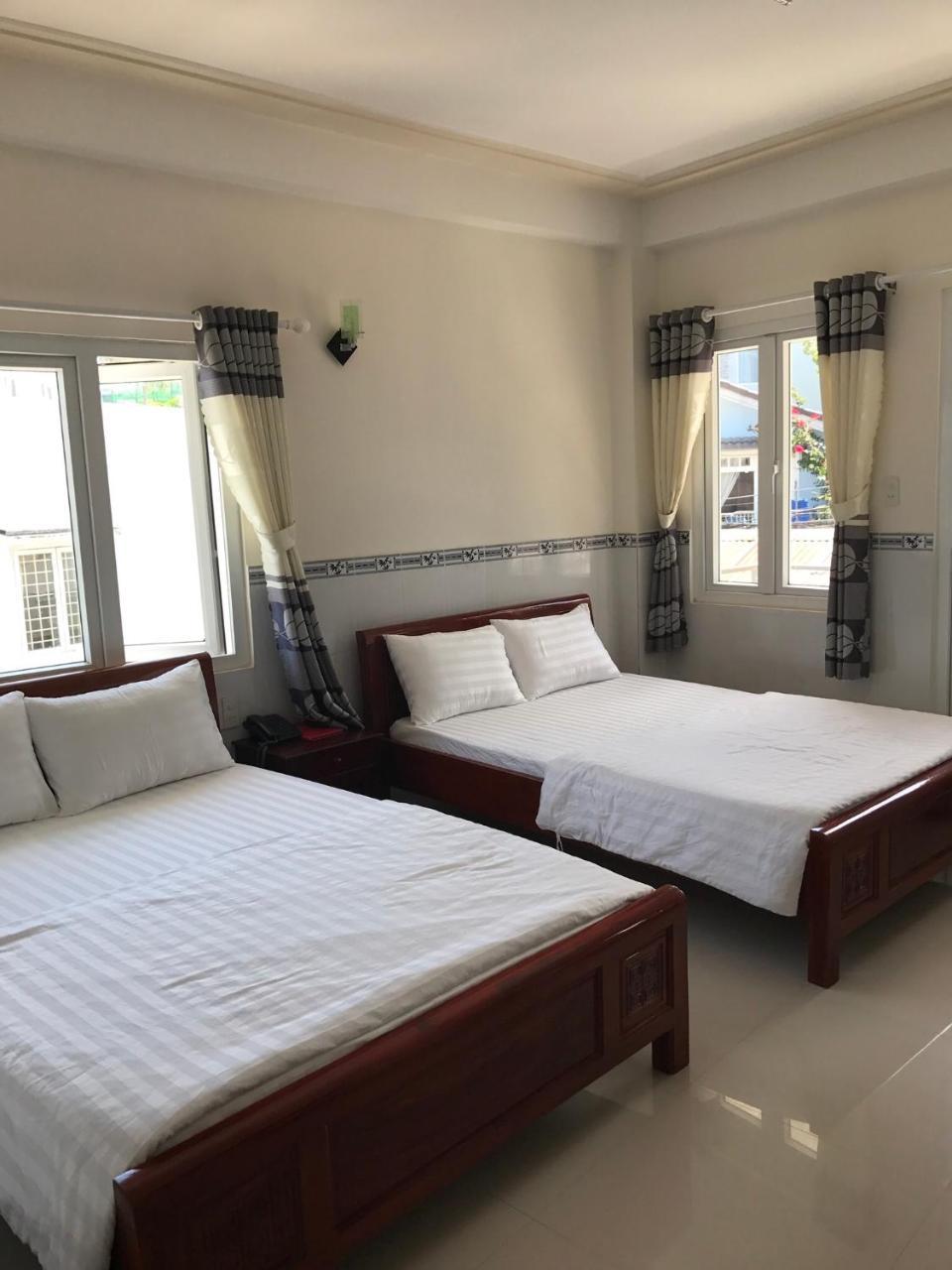 Hong Phuc Hotel Далат Екстер'єр фото